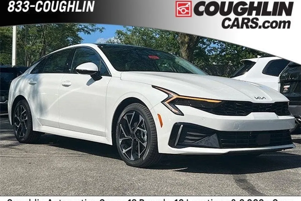2026 Kia K5 EX photo 1
