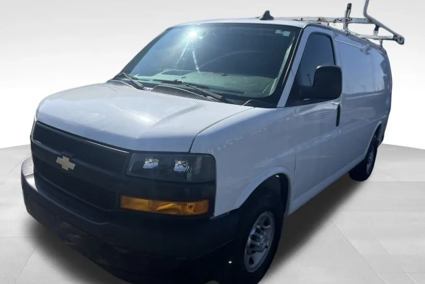 2018 Chevrolet Express 2500 Work Van Cargo photo 1