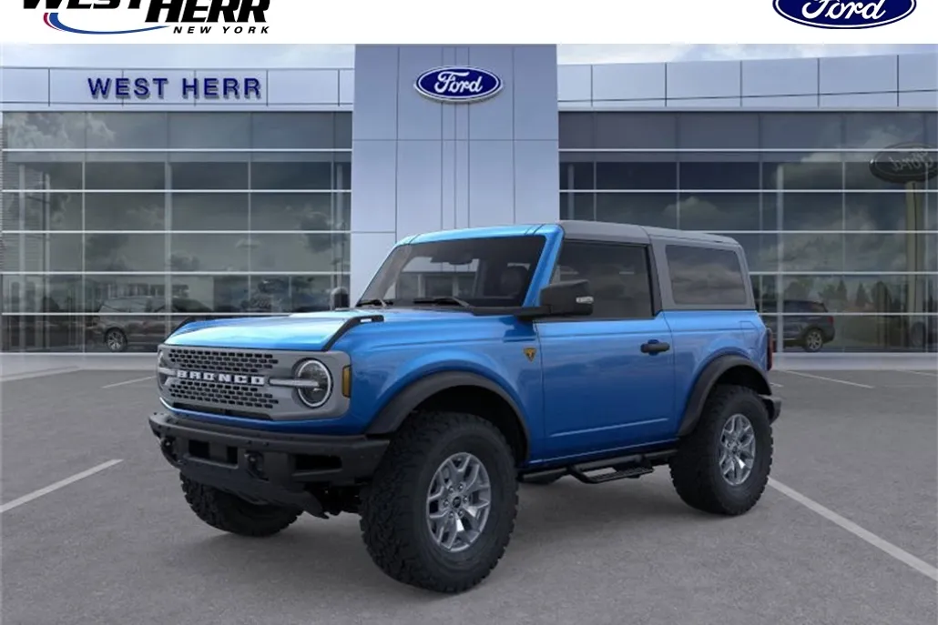 2024 Ford Bronco Badlands photo 1