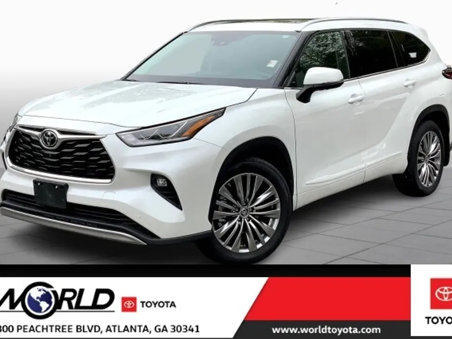 2022 Toyota Highlander Platinum photo 1