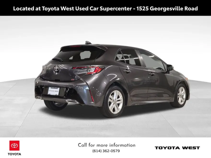 2021 Toyota Corolla SE photo 1