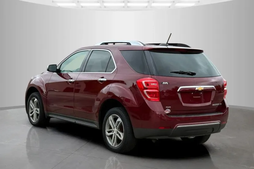 2016 Chevrolet Equinox LTZ photo 1