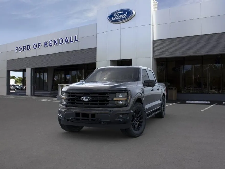2025 Ford F-150 XLT photo 1