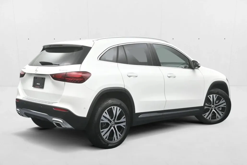 2025 Mercedes Benz GLA 250 4MATIC photo 1