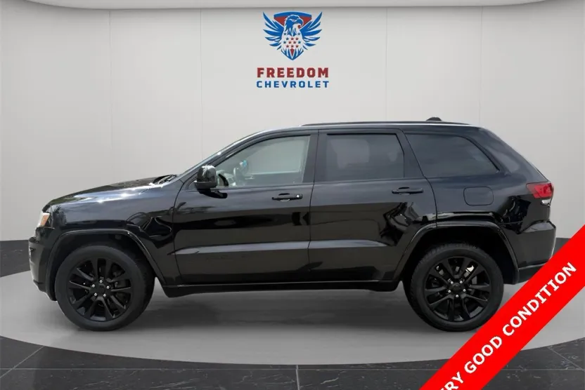 2018 Jeep Grand Cherokee Altitude photo 1