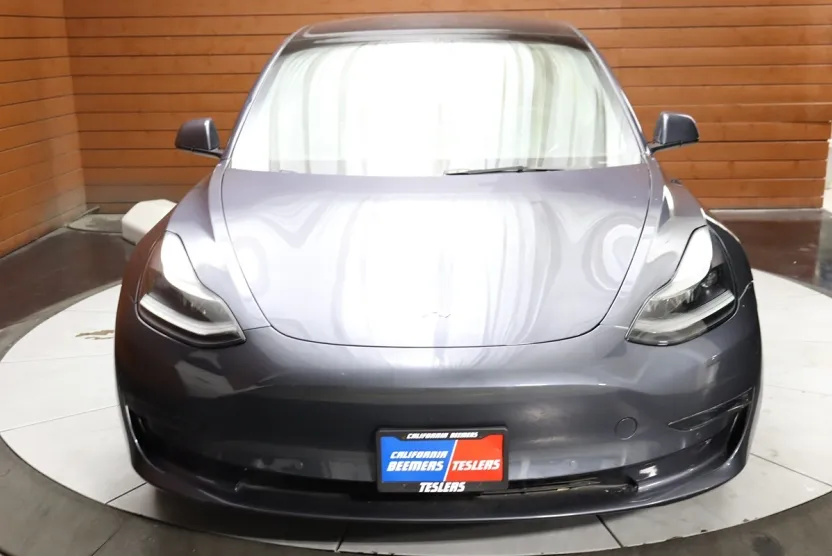 2022 Tesla Model 3 photo 1