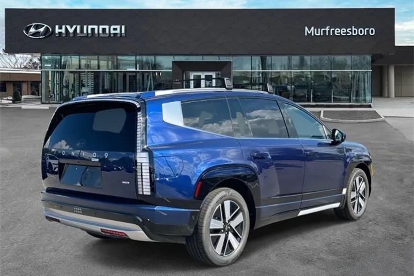 2026 Hyundai Ioniq SEL photo 1