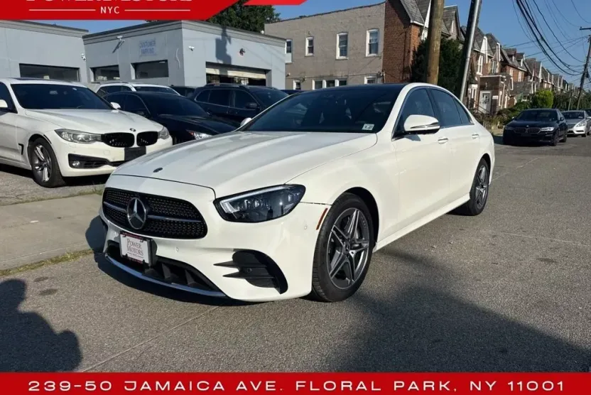 2022 Mercedes Benz E 350 4MATIC photo 1
