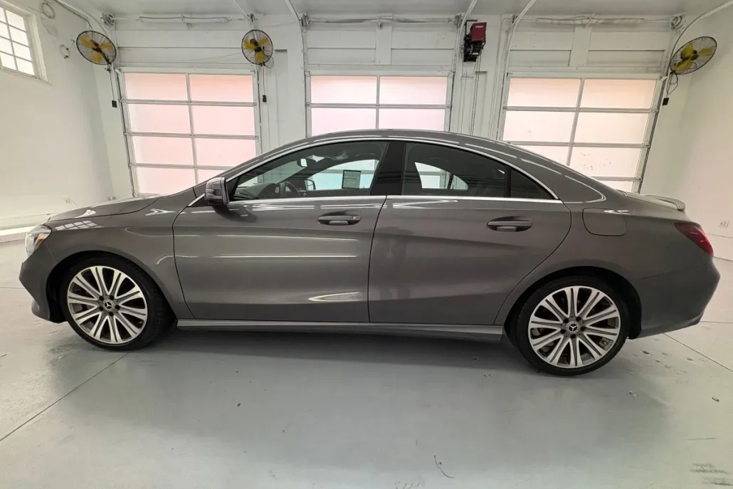 2018 Mercedes Benz CLA 250 photo 1