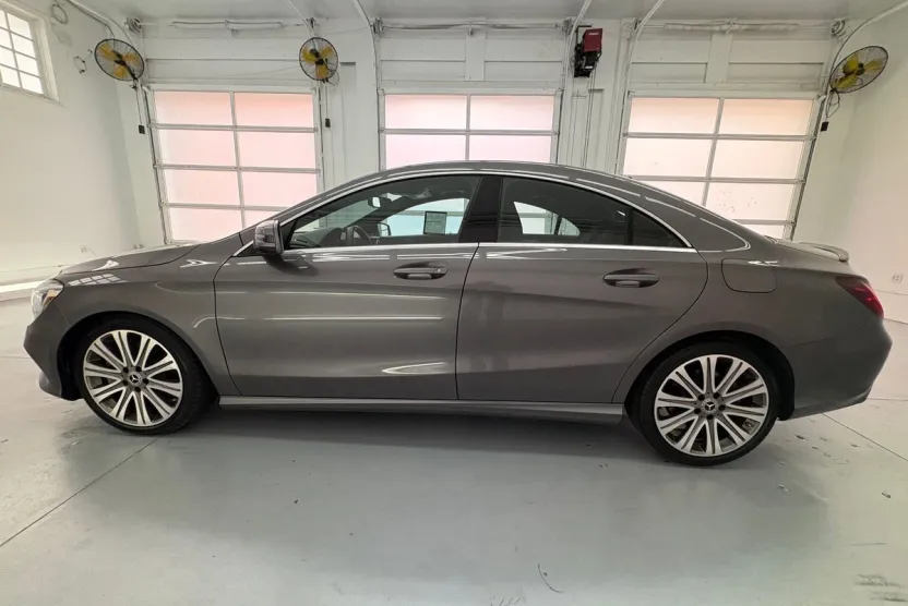 2018 Mercedes Benz CLA 250 photo 1
