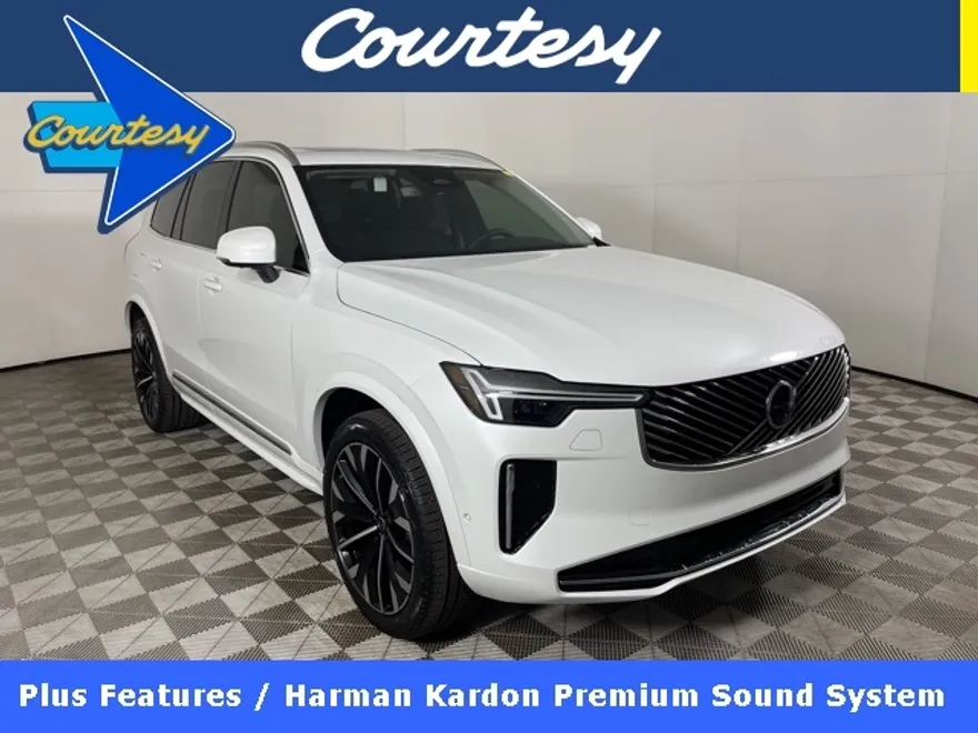 2025 Volvo XC90 AWD Plus photo 1