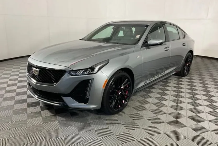 2024 Cadillac CT5 V photo 1