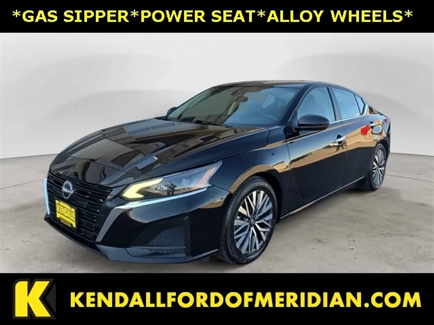 2024 Nissan Altima 2.5 SV photo 1