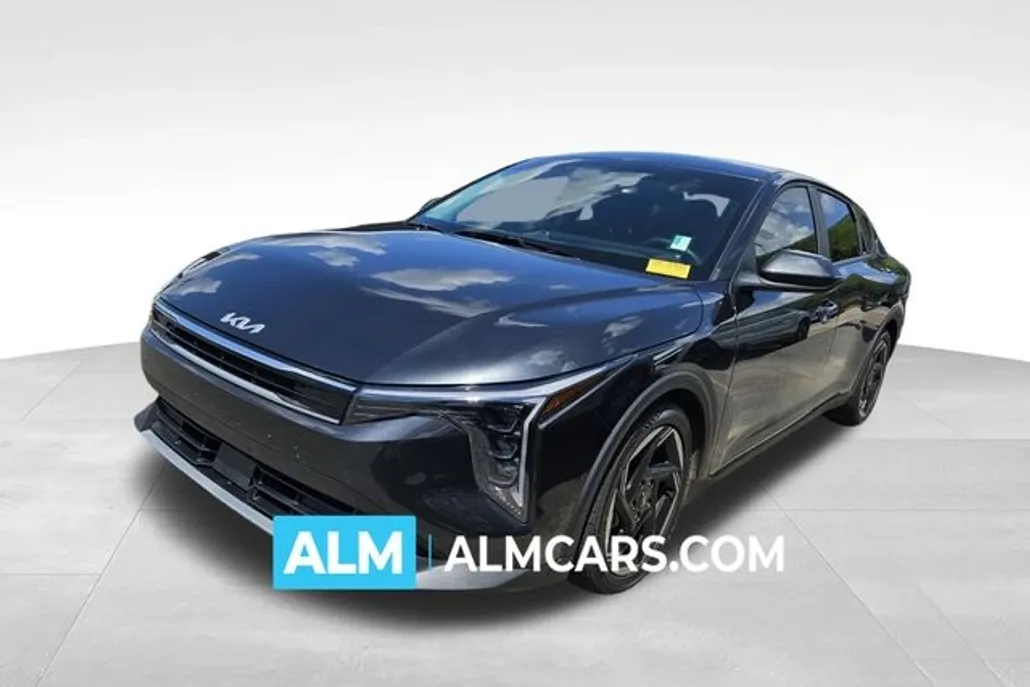 2025 Kia K4 EX photo 1