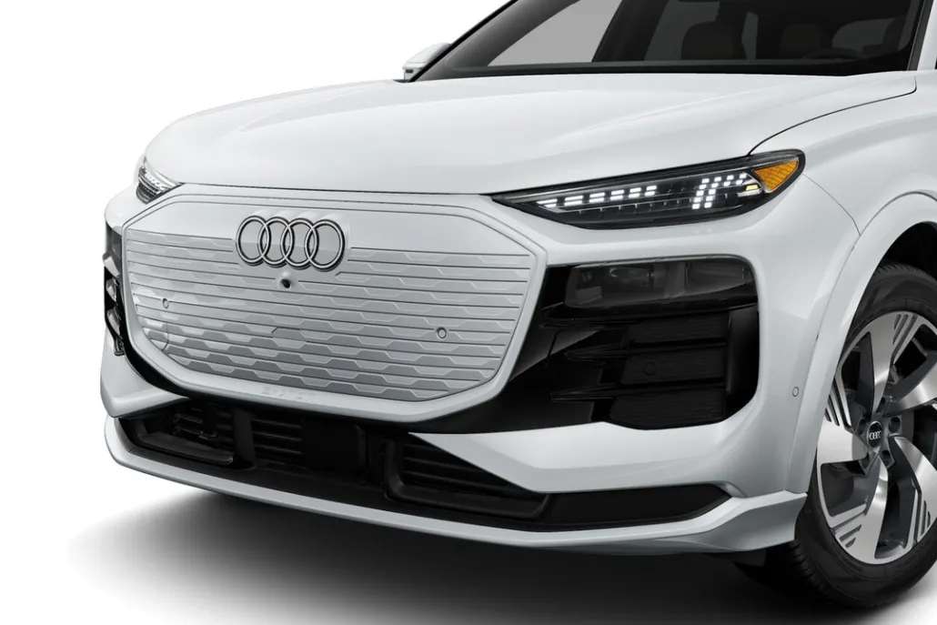 2025 Audi Q6 E-tron Premium Plus photo 1