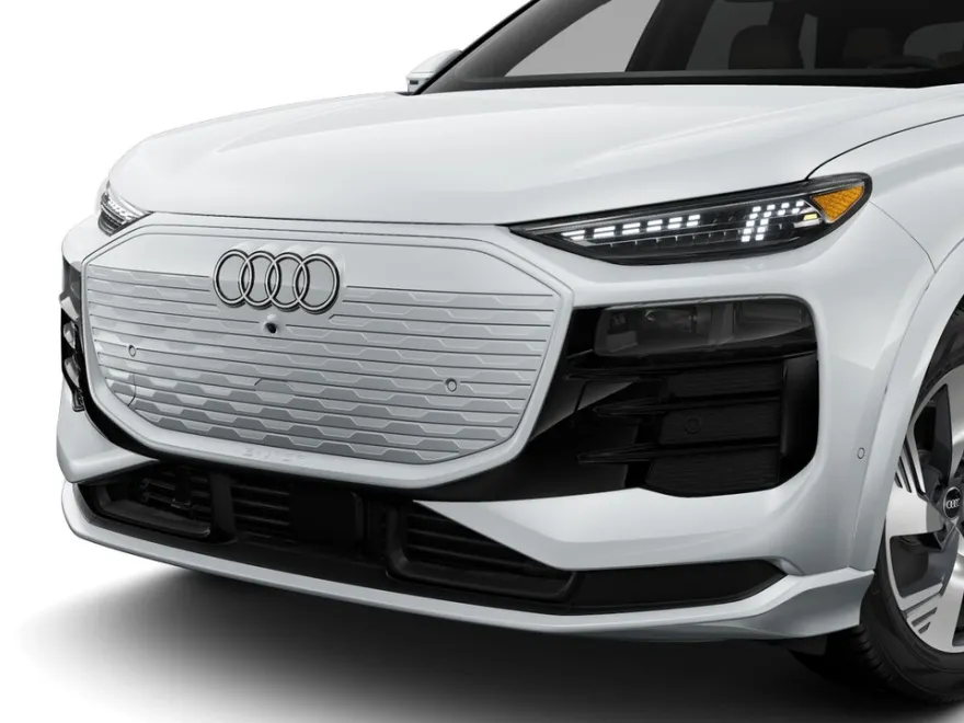 2025 Audi Q6 E-tron Premium Plus photo 1