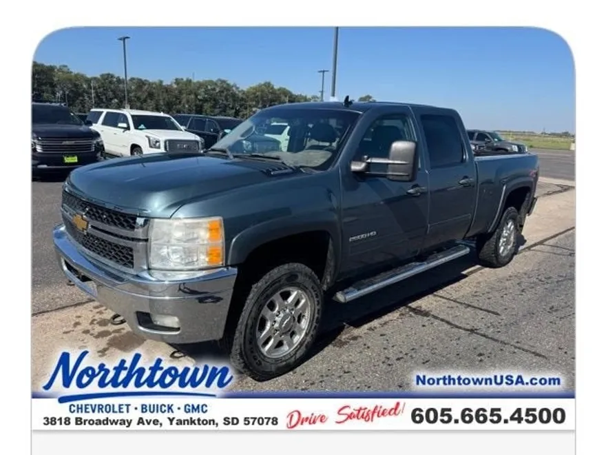2013 Chevrolet Silverado LT photo 1