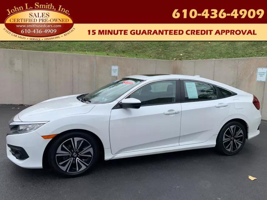 2017 Honda Civic EX-T photo 1