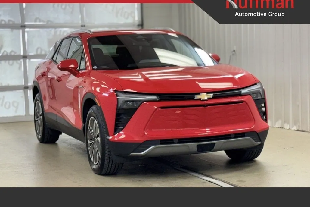 2024 Chevrolet Blazer EV photo 1
