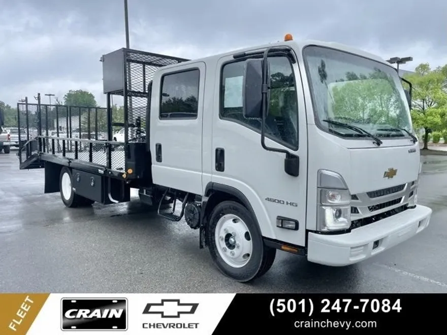 2026 Chevrolet Silverado 4500HD Base photo 1