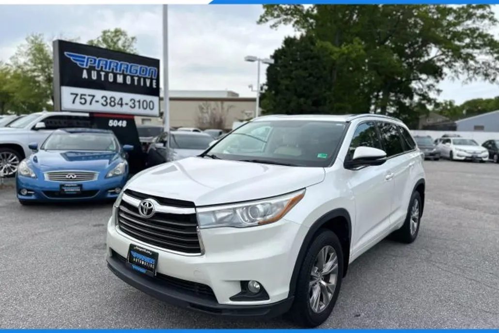 2015 Toyota Highlander XLE Sport photo 1