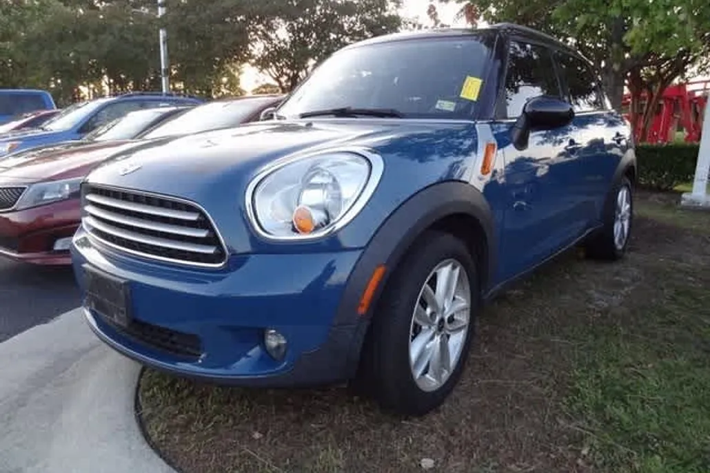 2012 Mini Countryman photo 1