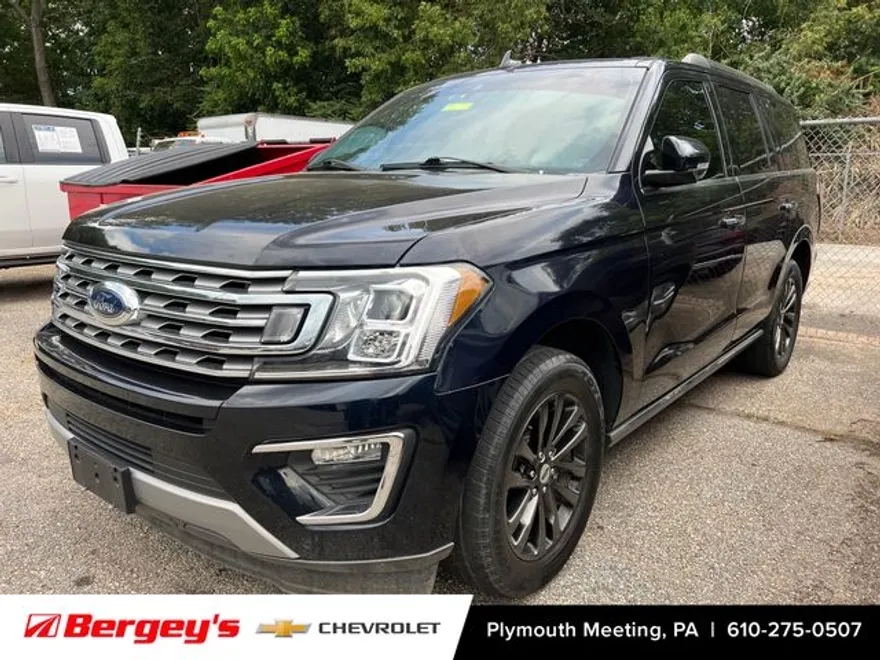 2021 Ford Expedition Limited photo 1