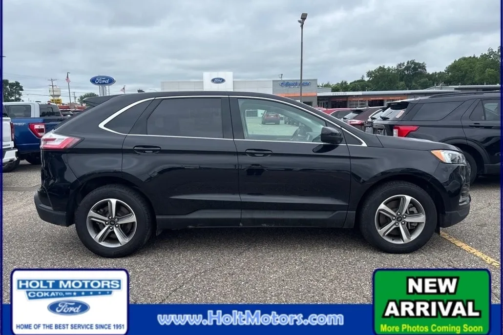 2023 Ford Edge SEL photo 1