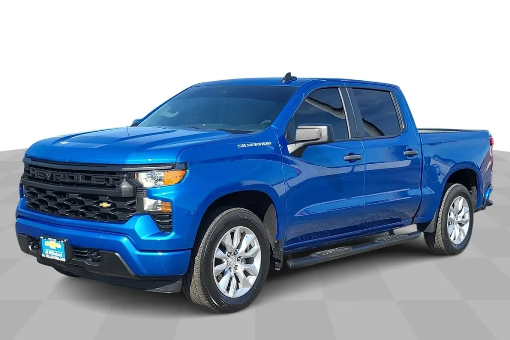 2022 Chevrolet Silverado 1500 Custom photo 1