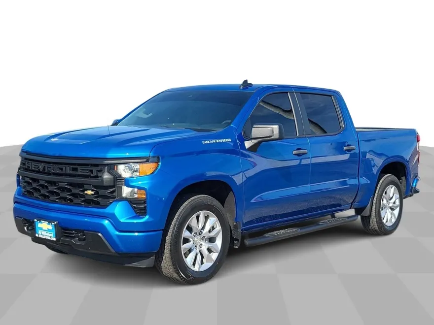 2022 Chevrolet Silverado 1500 Custom photo 1