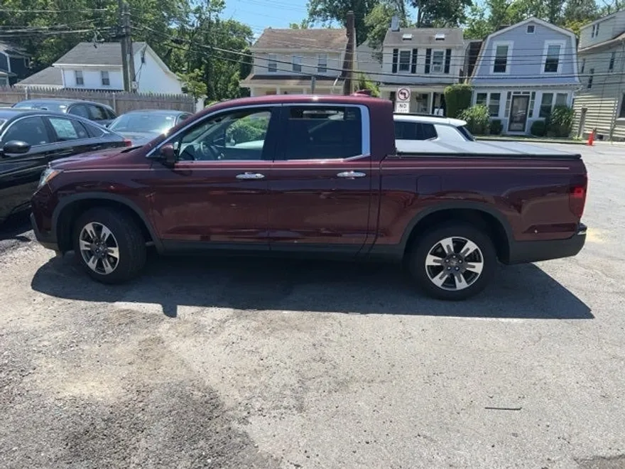 2019 Honda Ridgeline RTL-E photo 1
