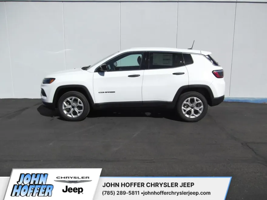 2025 Jeep Compass Sport photo 1