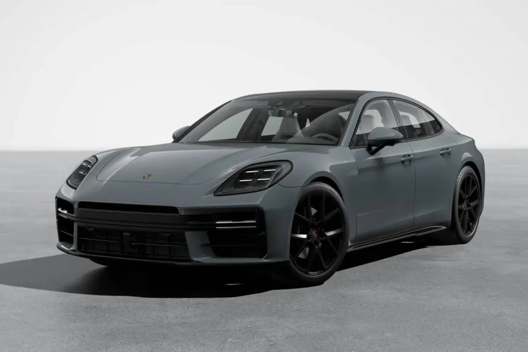 2026 Porsche Panamera 4 photo 1