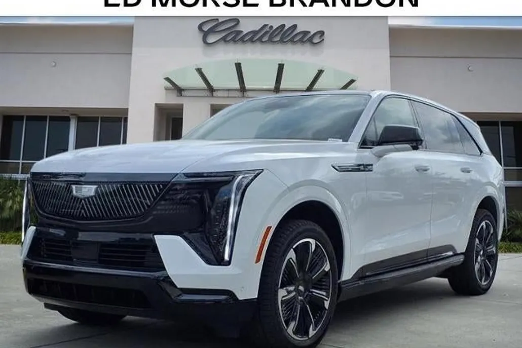2025 Cadillac Escalade IQ photo 1