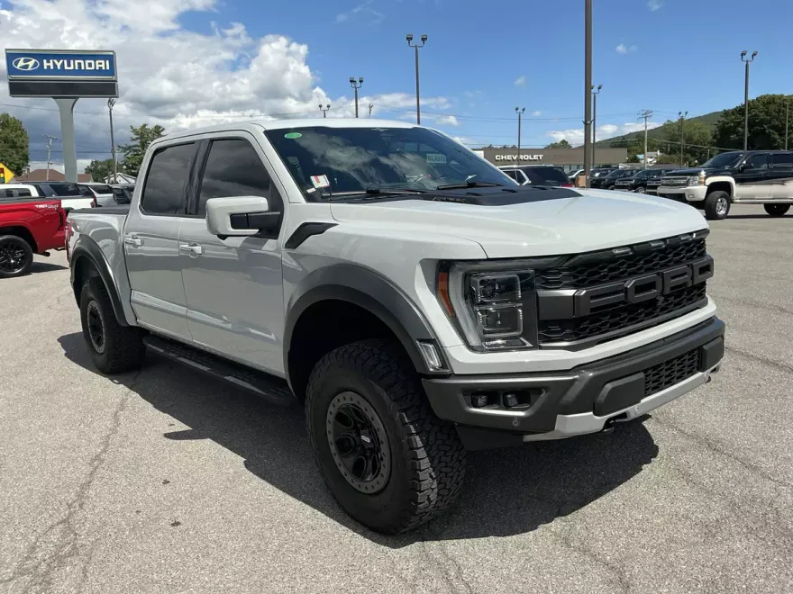 2023 Ford F-150 Raptor photo 1