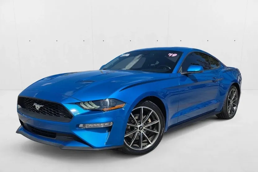 2019 Ford Mustang EcoBoost Premium photo 1
