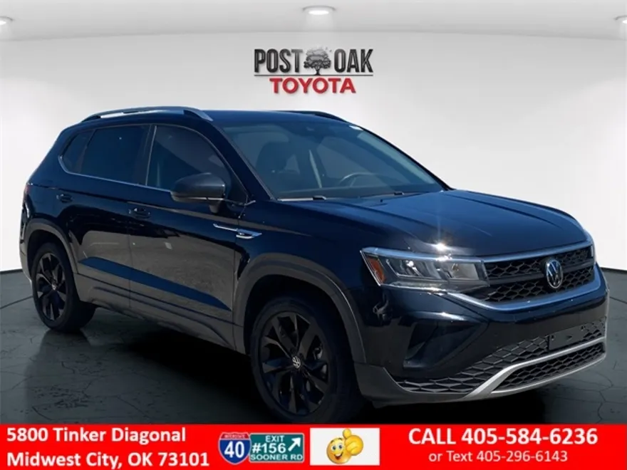 2023 Volkswagen Taos SE photo 1
