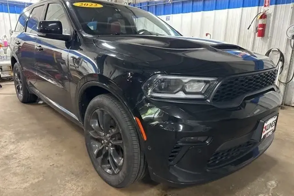 2022 Dodge Durango R/T photo 1