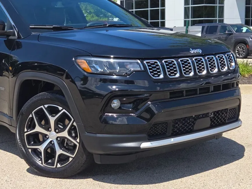 2024 Jeep Compass Limited photo 1