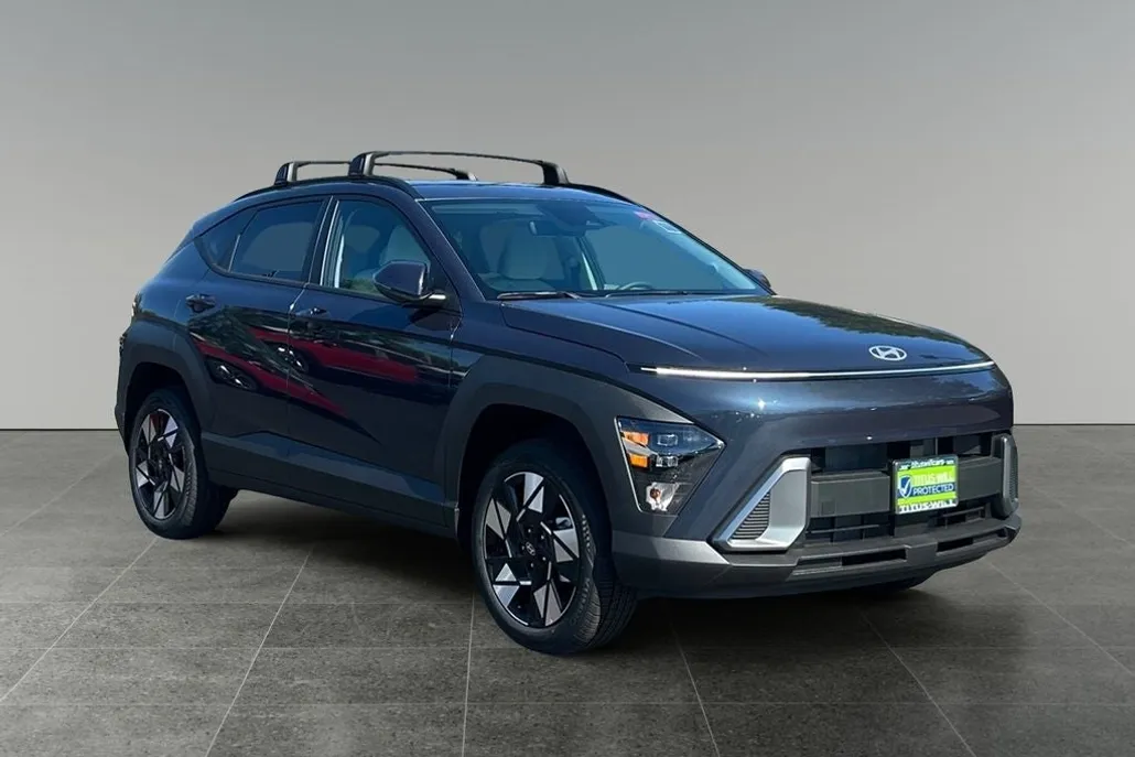 2025 Hyundai Kona SEL photo 1