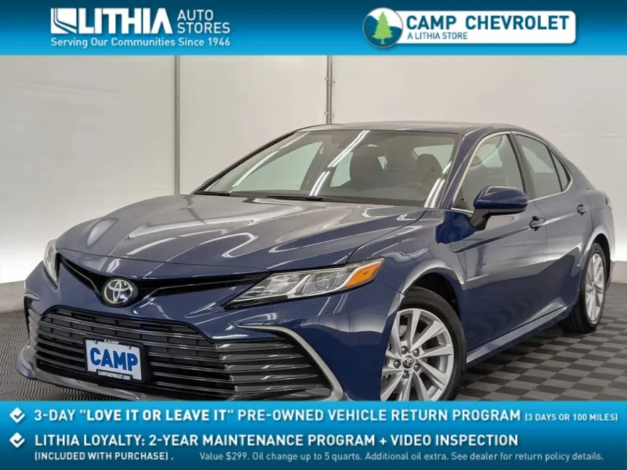 2024 Toyota Camry LE photo 1