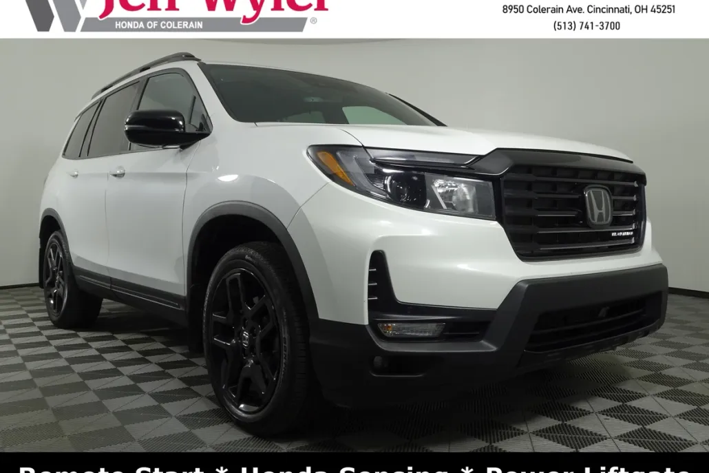 2024 Honda Passport Black Edition photo 1