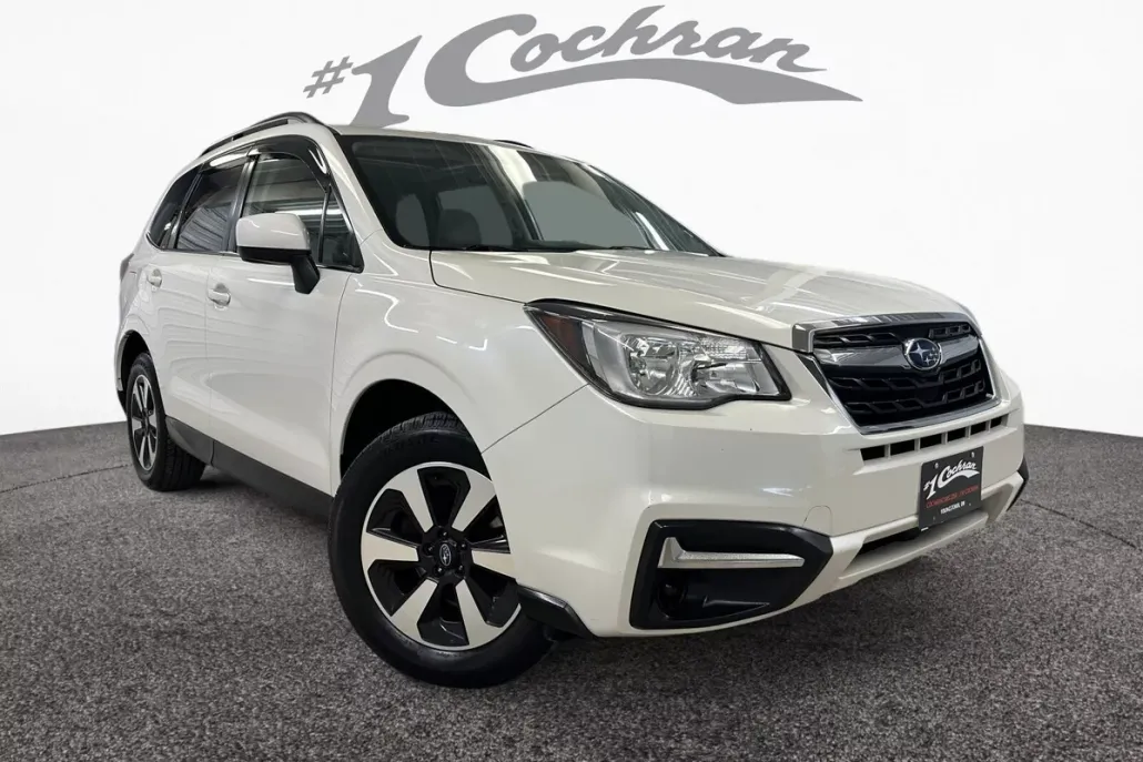 2017 Subaru Forester Premium photo 1