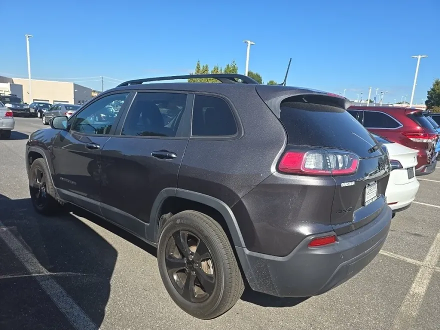 2021 Jeep Cherokee Altitude photo 1