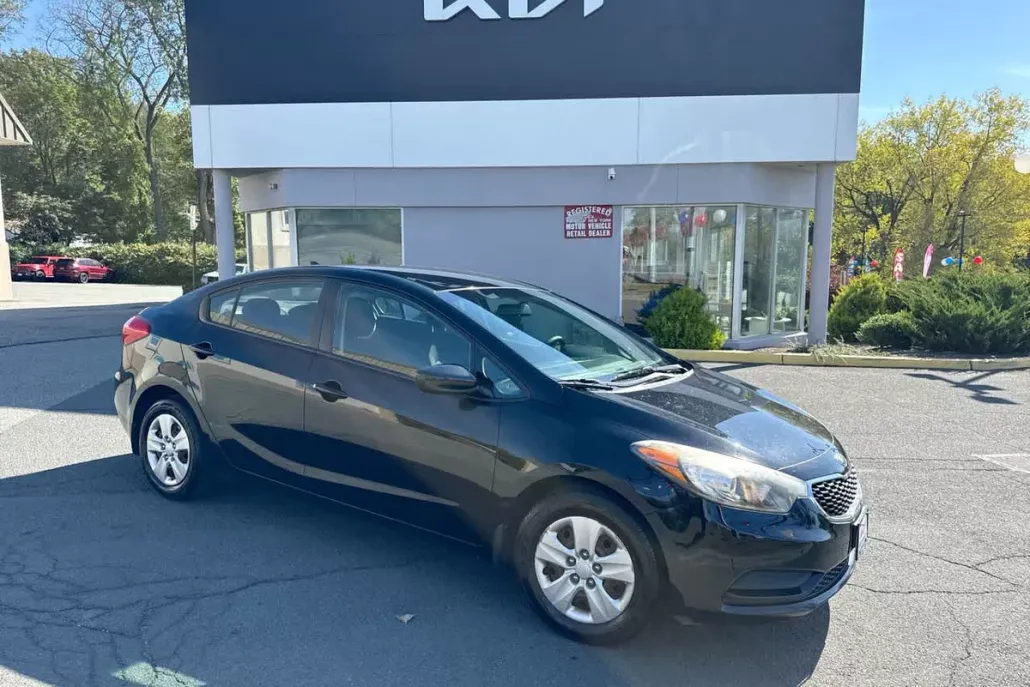 2014 Kia Forte LX photo 1