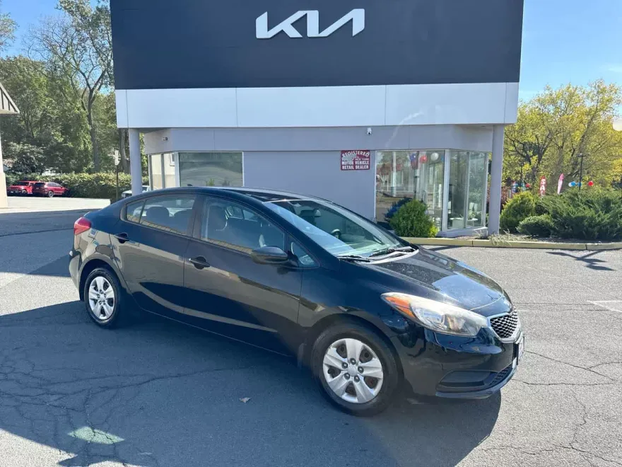 2014 Kia Forte LX photo 1