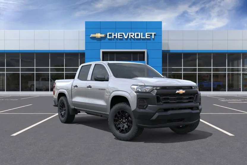2025 Chevrolet Colorado LT photo 1