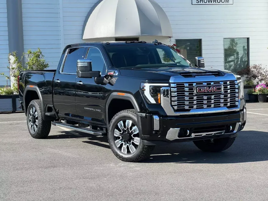 2025 Gmc Sierra 2500 HD Denali photo 1