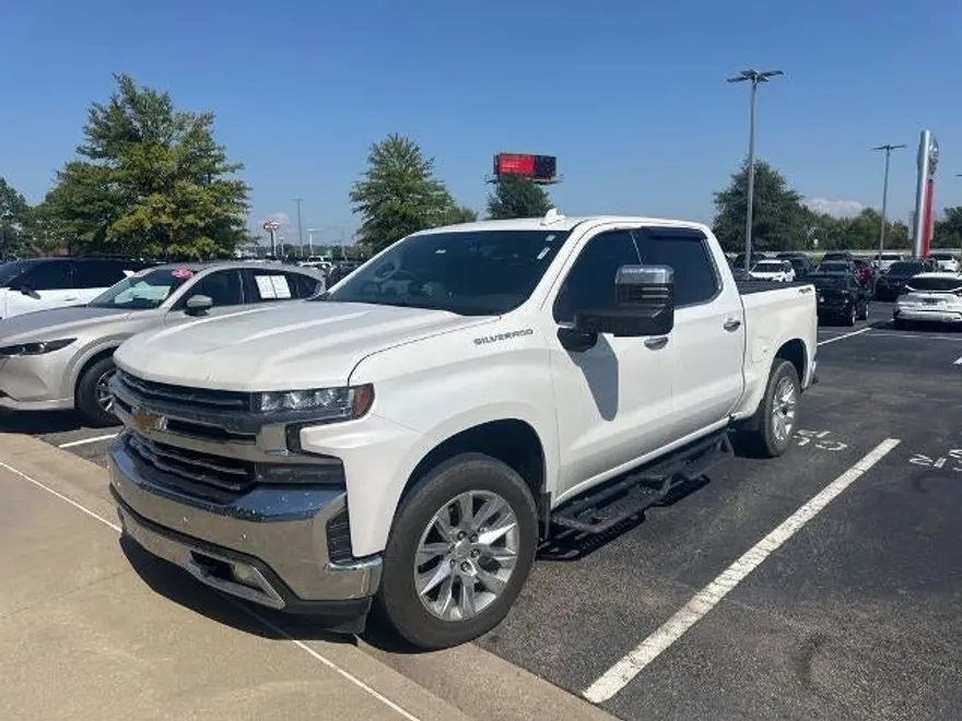 2020 Chevrolet Silverado 1500 LTZ photo 1