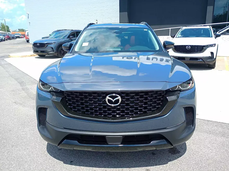 2025 Mazda CX-50 Premium photo 1